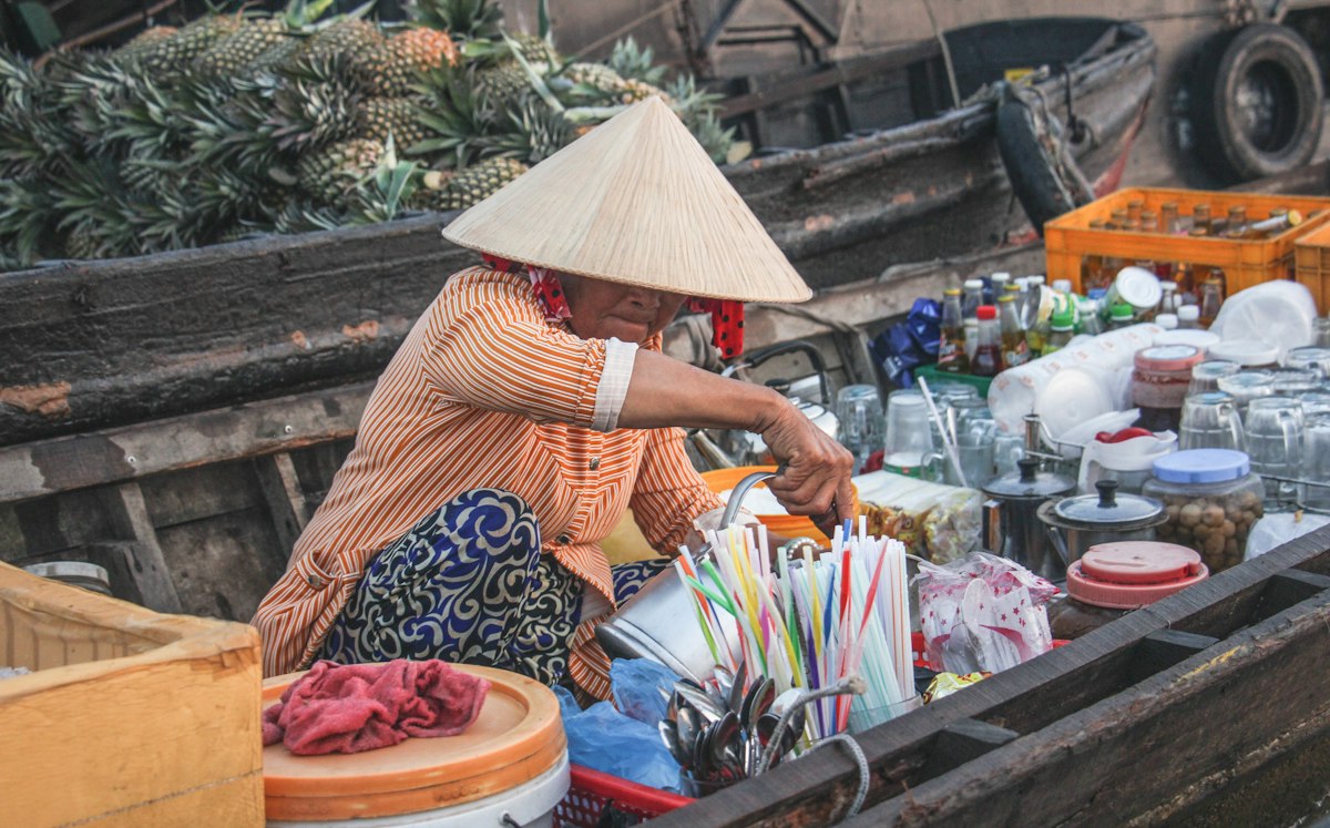 Phú Tân